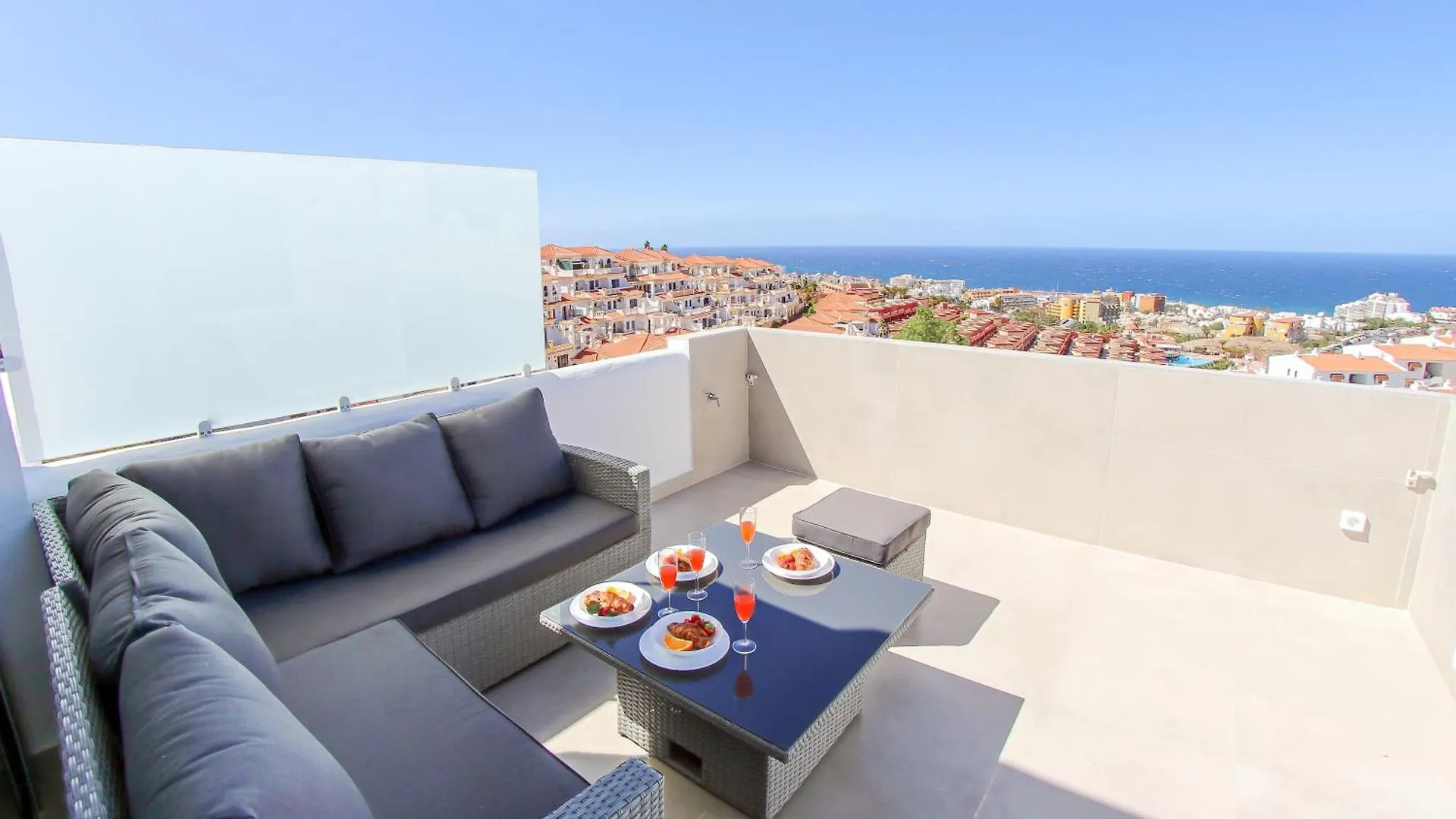 Exceptional 1Bd Apartment With Sea View In Aloha Garden Costa Adeje  Ισπανία